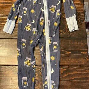 Angel Dear Navy Moon and Jar Print Footie